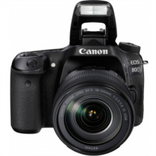 佳能（Canon）EOS 80D （EF-S 18-135mm f/3.5-5.6 IS USM镜头